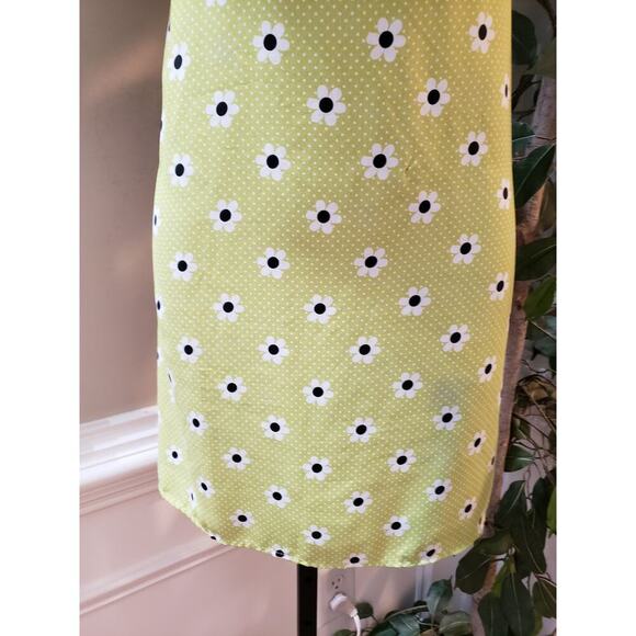Forever 21 Daisy Dress Women's M Green Polka Dots Pleated Puff Sleeve Back Zip - Picture 9 of 11